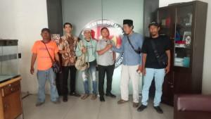 prodem-desak-kpu-solo.jpg