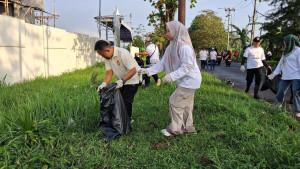 sampah-di-cilacap-oke.jpg