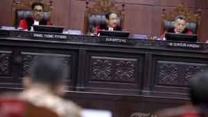 sidang-mk-sidang-phpu-mk-ketua-mk-pimpin-sidang.jpg