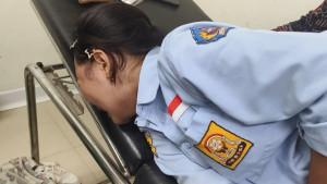 siswa-keracunan-mbg-kesakitan.jpg