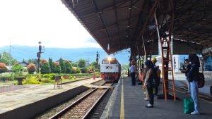 suasana-stasiun-purwokerto.jpg