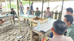 terseret-ombak-ambal-kebumen.jpg