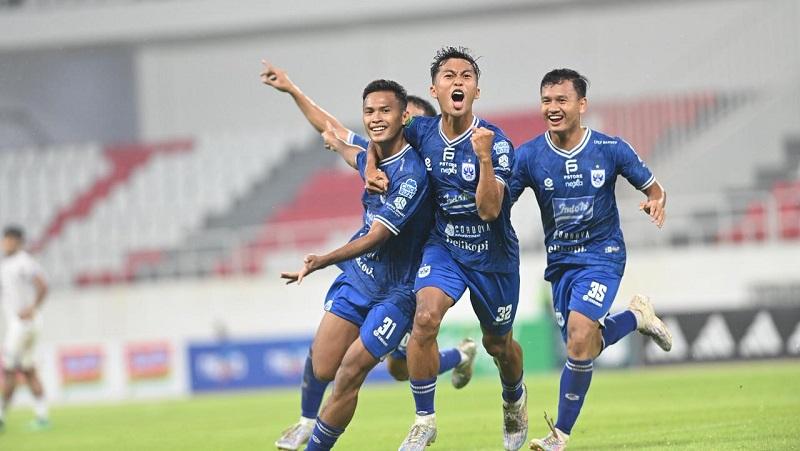 06012026-pemain-psis-semarang-rayakan-gol-setelah-membobol-gawang-persipal.jpg