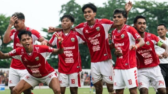 19012026-pemain-persibangga-purbalingga-rayakan-kemenangan-atas-persibas-banyumas.jpg
