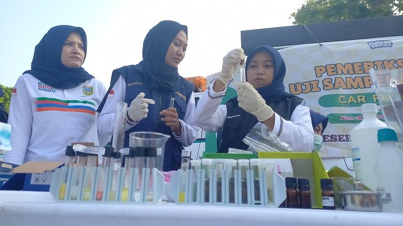 Ambil 78 Sampel Jajanan PKL di CFD Alun-alun Kudus, Petugas Temukan Lupis dan Cotot Berbahan Kimia