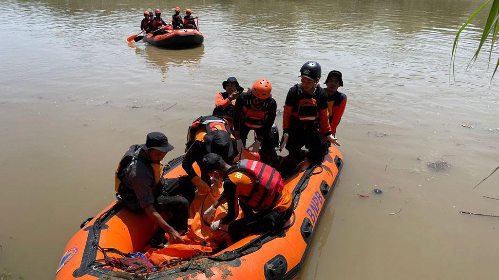 20250806-korban-kedua-banjir-sungai-klawing-purbalingga.jpg
