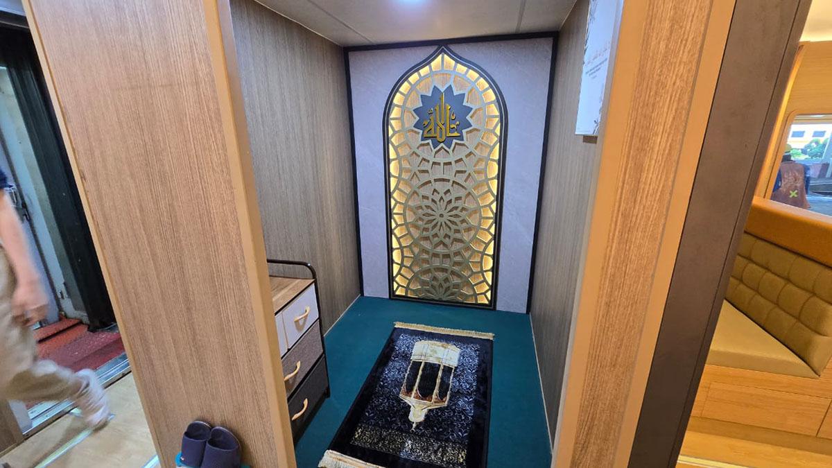 Tak Perlu Lagi Salat Sempit-sempitan di Lorong, KAI Rombak Total Kereta Makan KA Purwojaya