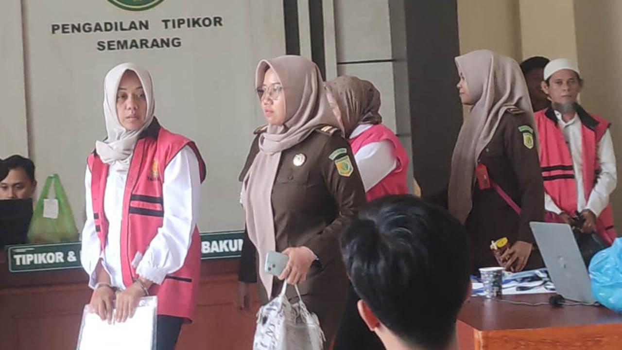 Beda Vonis Korupsi BNI Semarang, Mujiyanti 8 Tahun, Dewi 4 Tahun, Alasan Suami Belum Lama Meninggal
