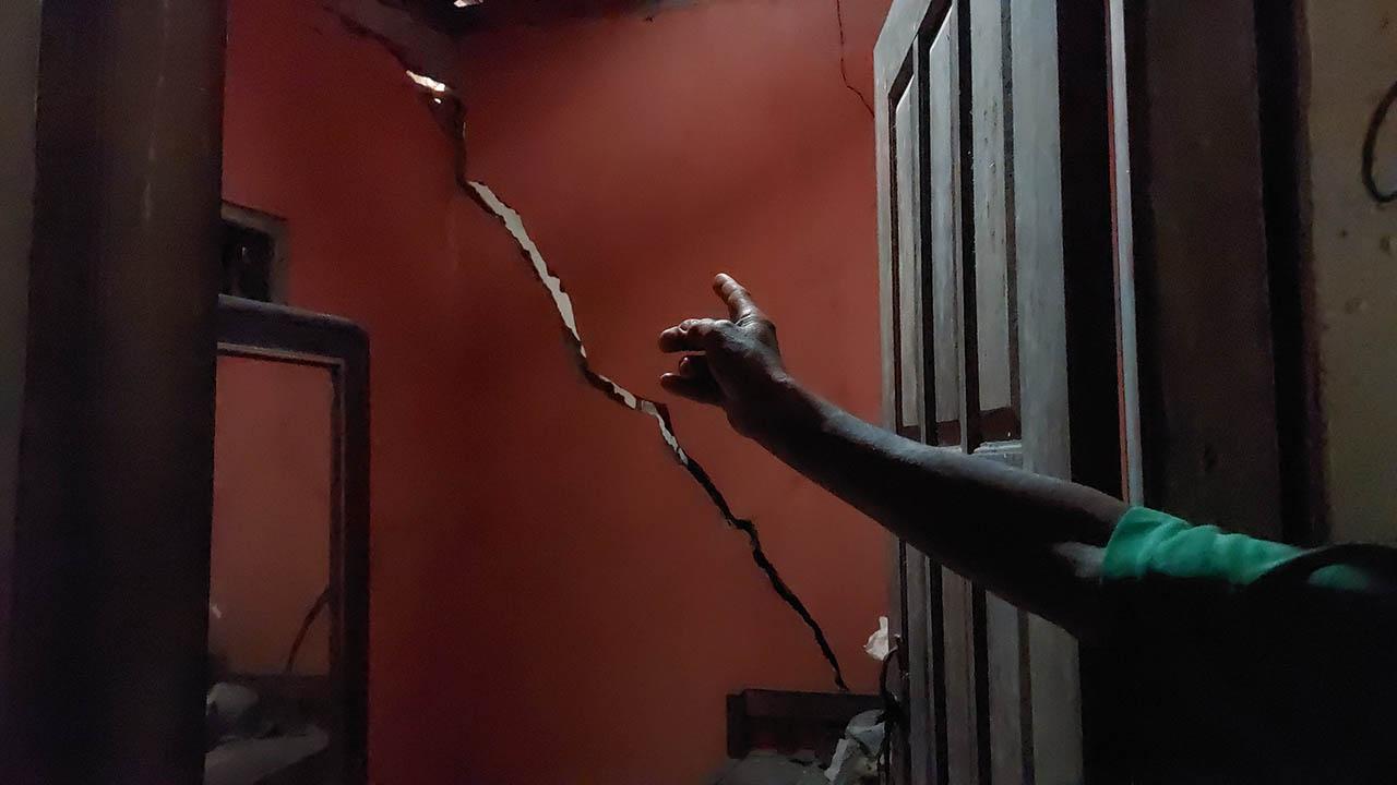 Rumah Suyud di Kebumen Retak Parah Diguncang Tanah Gerak