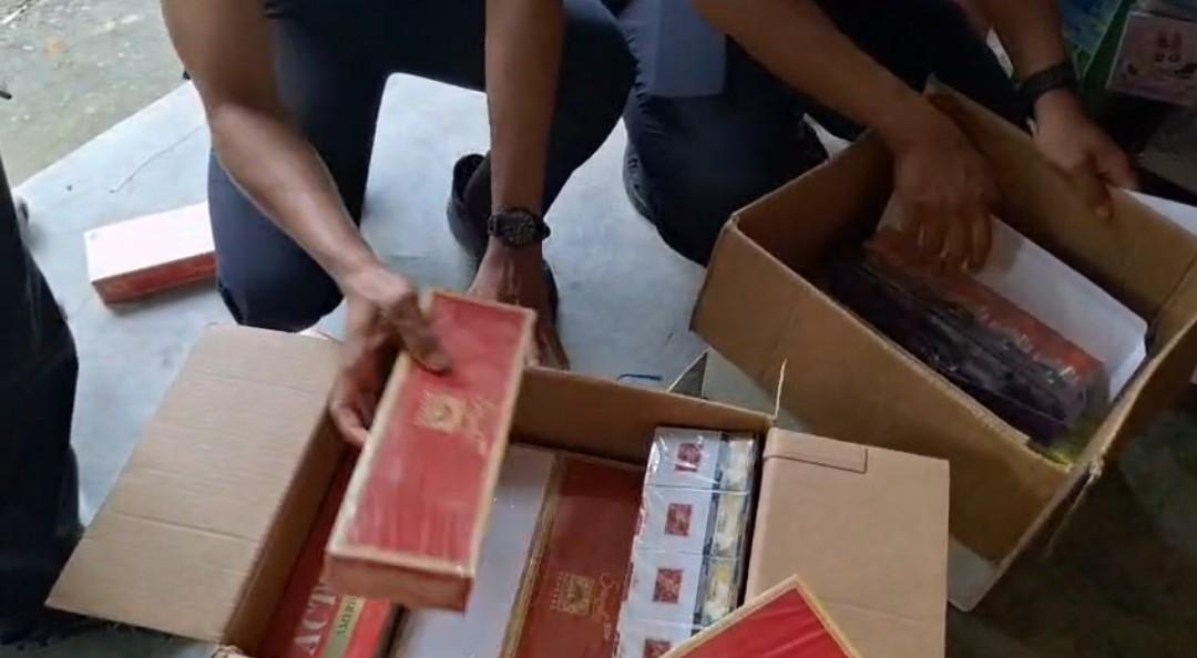 20260429-razia-rokok-ilegal-di-kebumen.jpg
