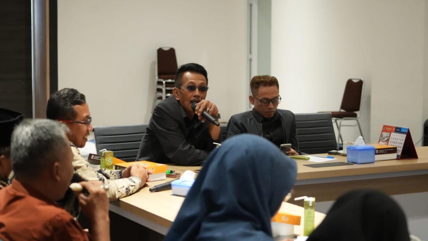20260512-audiensi-dprd-banyumas-andik-pegiarto.jpg