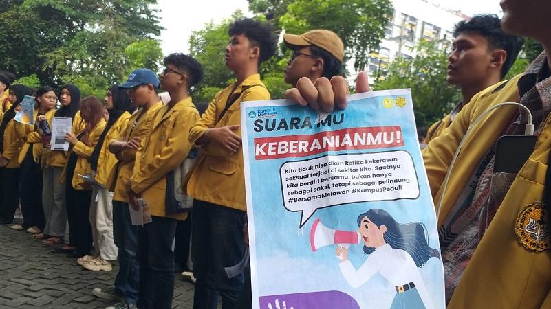 28072025-demo-mahasiswa-unsoed-soal-kekerasan-seksual-dosen.jpg