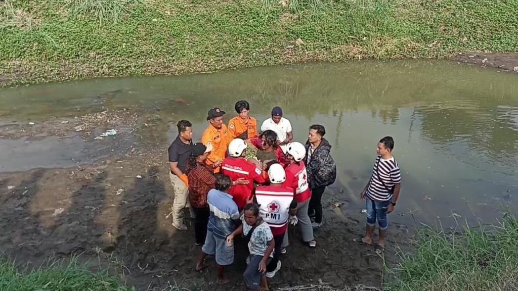 29042025-bocah-9-tahun-yang-tewas-tenggelam-di-Sungai-Waridin-Kendal.jpg