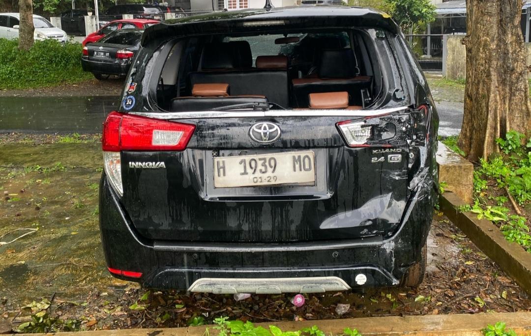 Begal-mobil-lawan-polisi.jpg