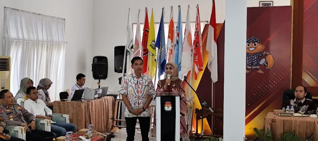 Wakil Bupati Kendal Terpilih Benny Karnadi Dapat Pesan dari Dico Terkait Masjid Agung Kendal