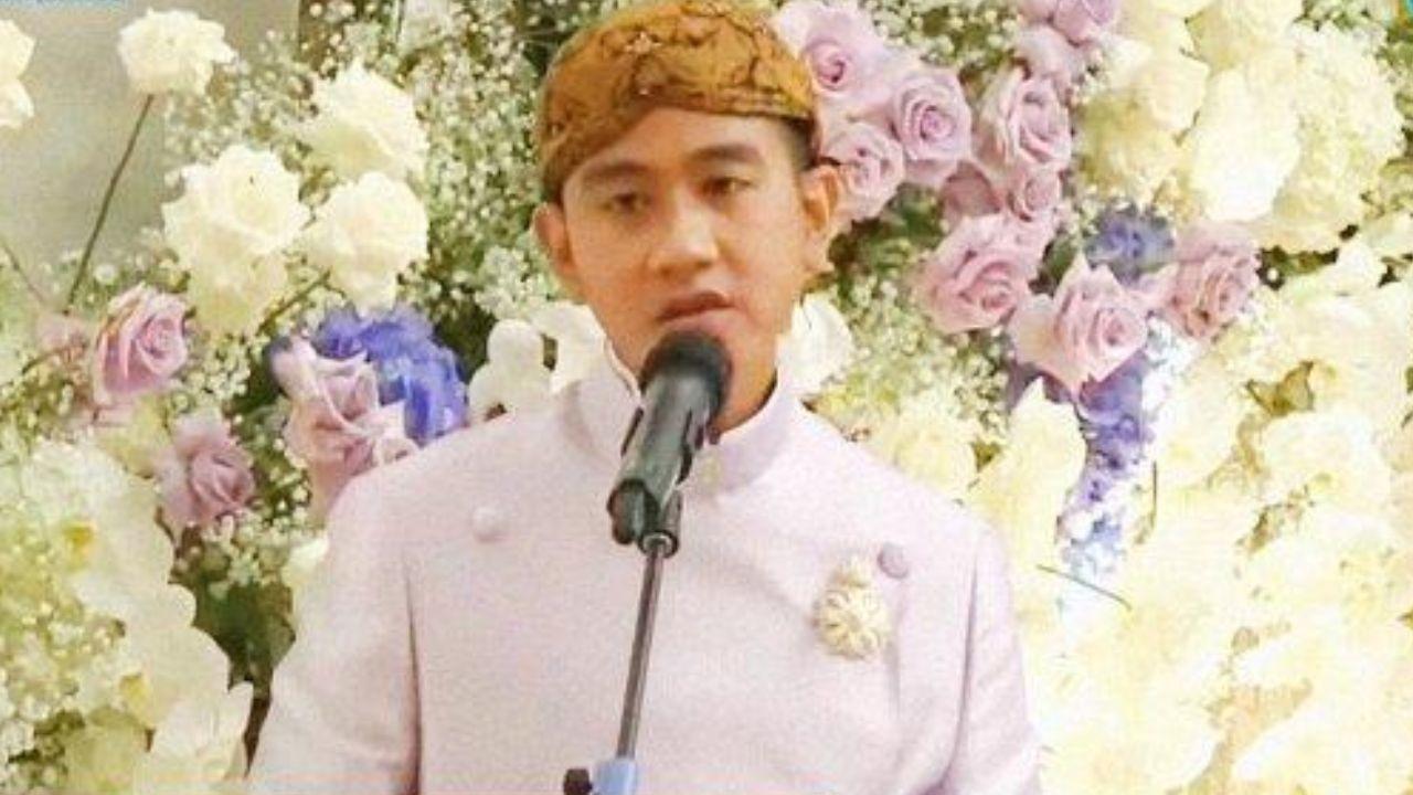 Gibran Menyebut Kaesang sebagai Anak yang Slengekan saat Perkenalan dalam Acara Midodareni