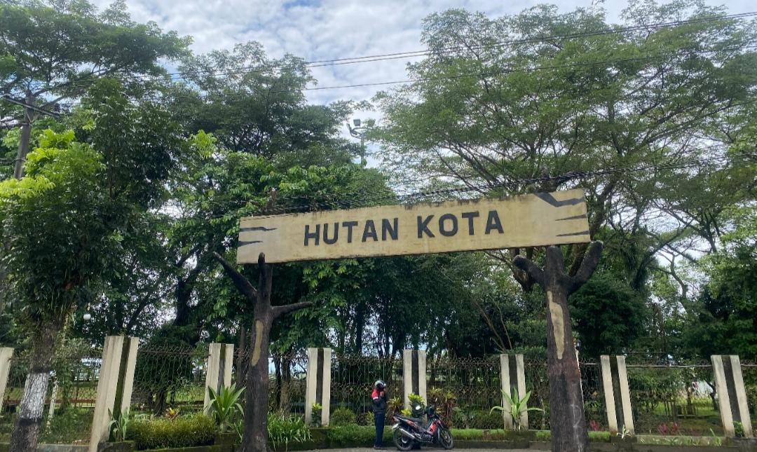 Hutan-kota-purbalingga.jpg