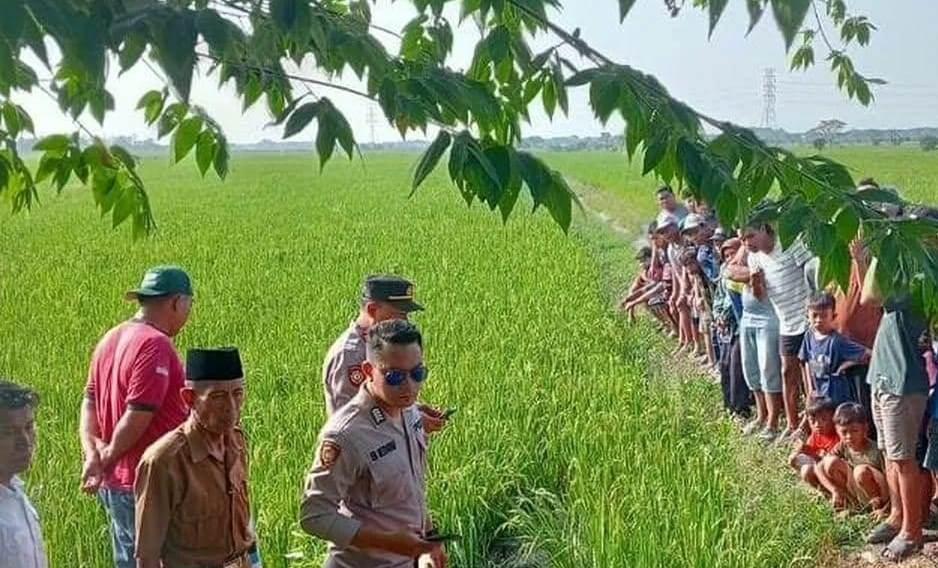 JENAZAH-WANITA-SAWAH-DEMAK.jpg