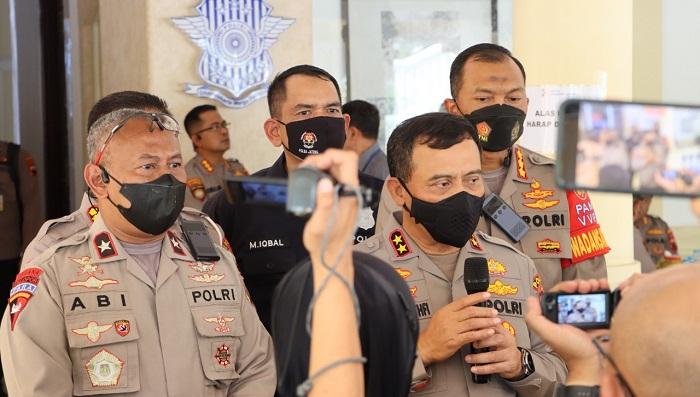 Kapolda-Jateng-Irjen-Pol-Ahmad-Luthfi-di-Mapolresta-Solo-Sabtu-3122022.jpg