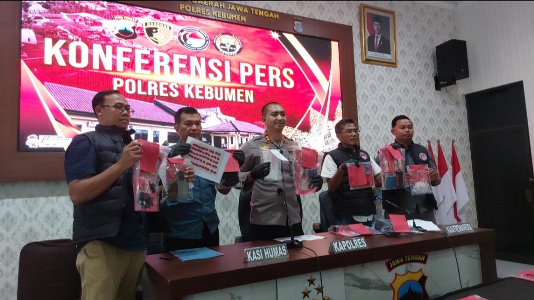 Kapolres-Kebumen-rilis-narkoba.jpg