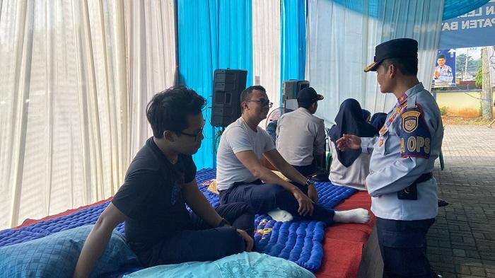 Kepala-Dishub-Batang-Eko-Widiyanto-cek-Rest-Area-Dishub-Batang-Jumat-542024.jpg