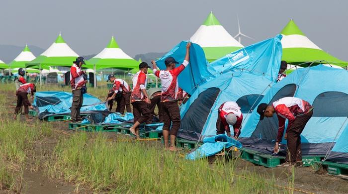 Kontigen-Indonesia-mendirikan-tenda-di-Jambore-Pramuka-Dunia-2023-di-Korea-Selatan.jpg