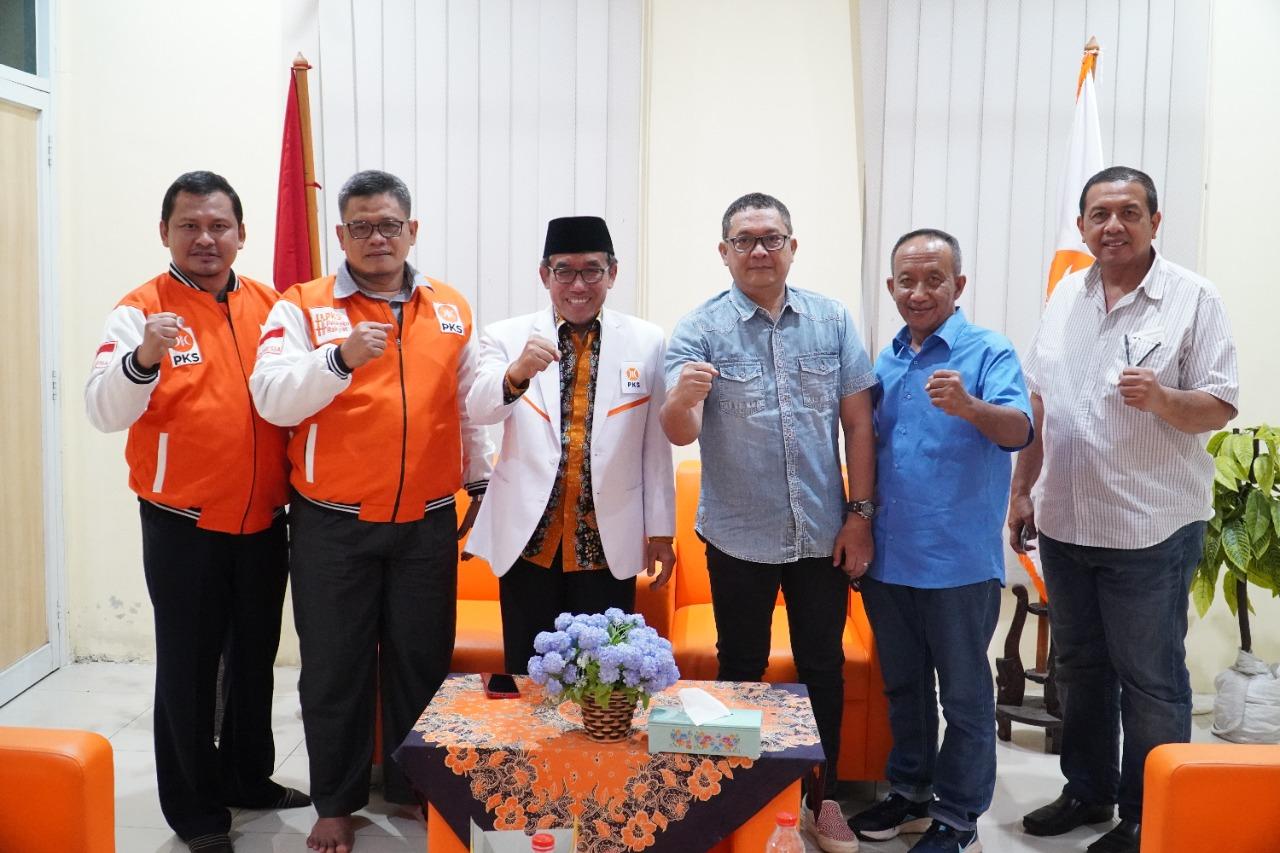 PKS-Jateng-bertemu-dengan-relawan-Anies.jpg