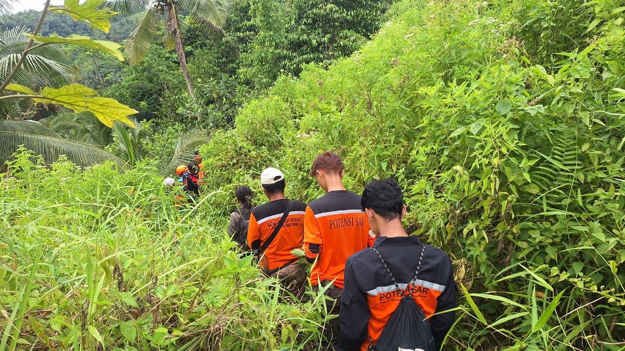 Pencarian-korban-tersesar-di-hutan.jpg
