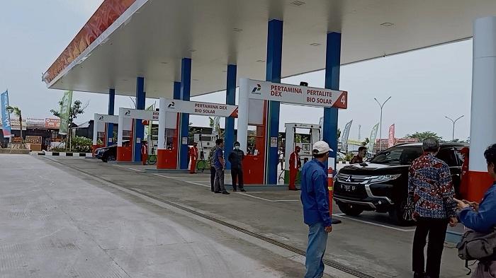 Rest-area-KM-338-A-pekalongan-tol-pemalang-batang-kini-dilengkapi-spbu-jumat-2432023.jpg