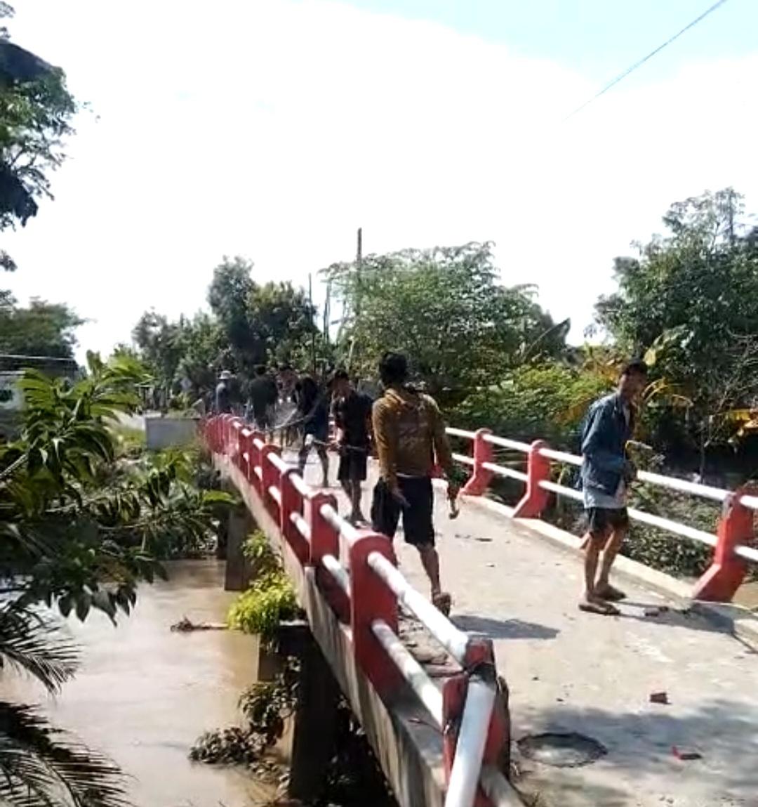 Rusak Jembatan Demi Akses Mobil Sound System di Demak, 9 Warga Diamankan Termasuk Kades