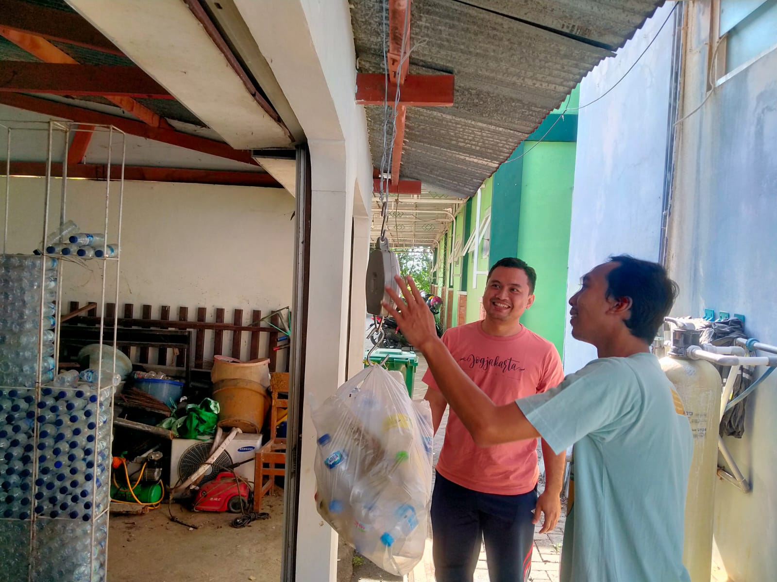 Di Blora Sampah Bisa Ditukar Jadi Tabungan Emas