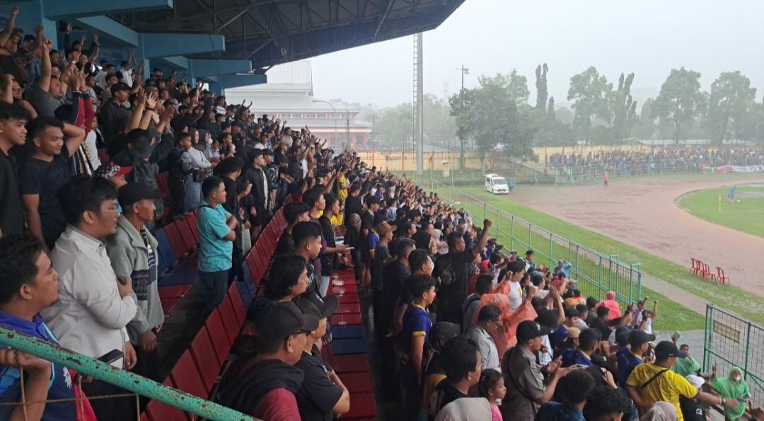Suporter-Persibas-Banyumas.jpg