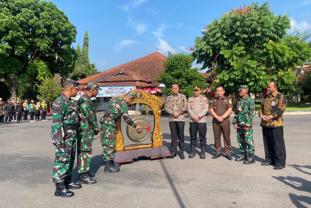 TMMD Sengkuyung Tahap III Selesai, Warga Desa Tumanggal Senang Jalan Dibangun