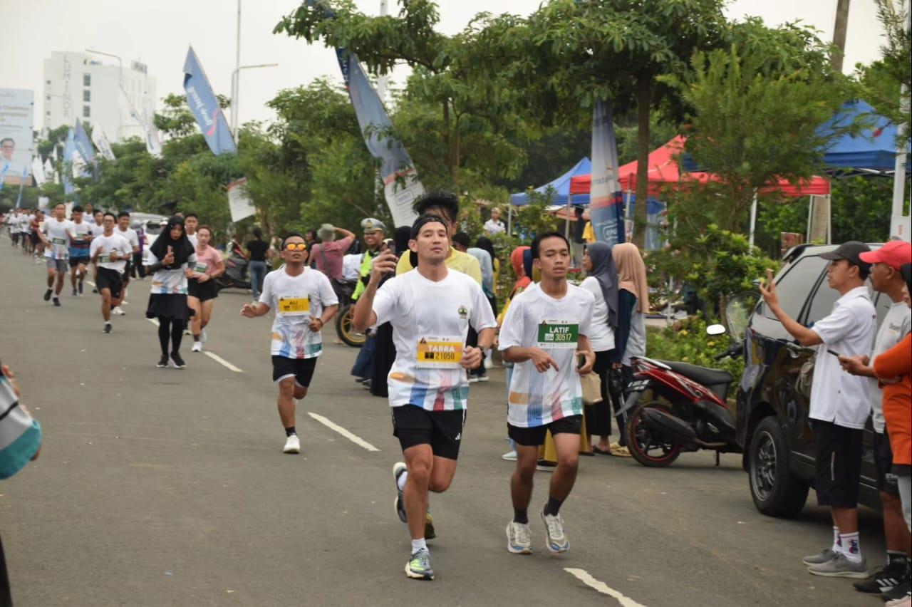 Tara-Budiman-pelari-Purwokerto-Half-Marathon.jpg