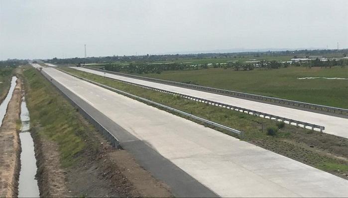 Tol-Semarang-Demak-Seksi-2-di-Kabupaten-Demak.jpg