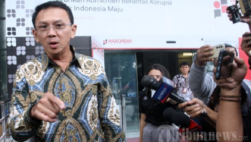ahok-diperiksa-kpk-terkait-kasus-korupsi-lng-pertaminakamis-912025.jpg