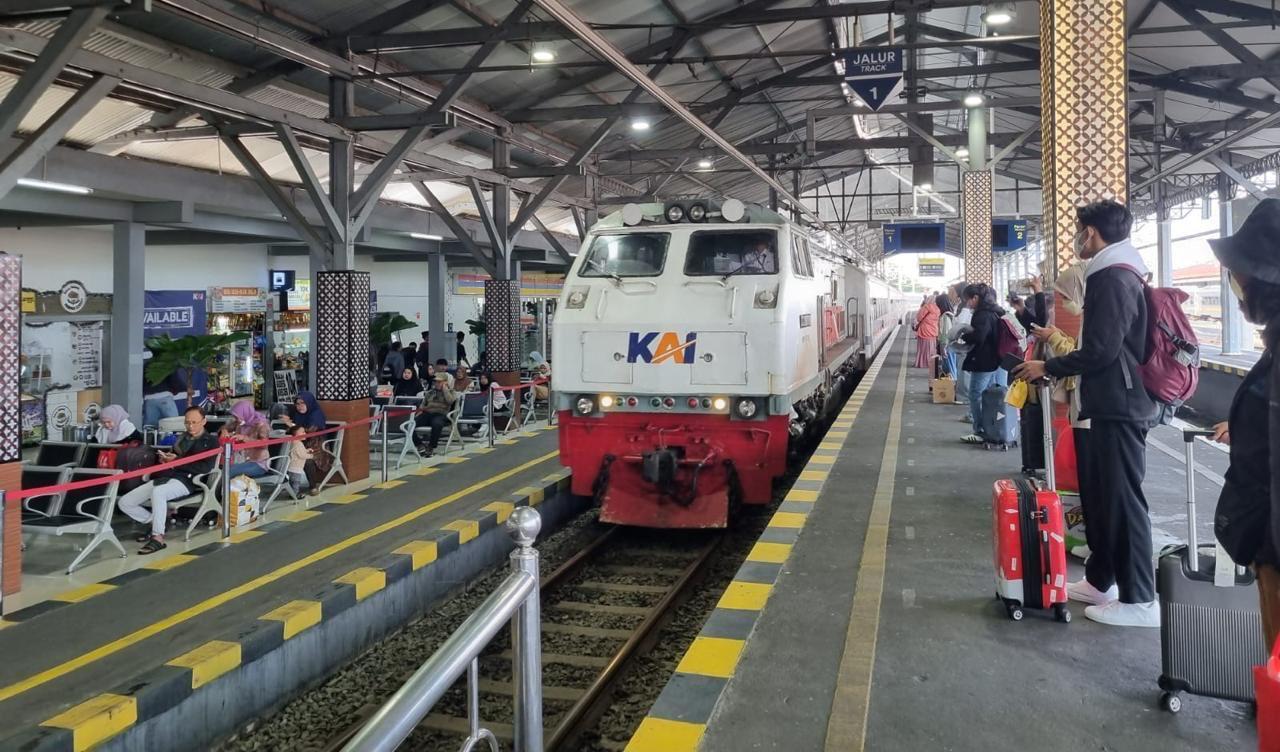 arus-balik-kereta-jogja.jpg
