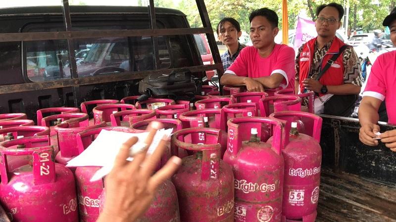Harga Elpiji 5,5 Kg dan 12 Kg Ikut Naik, Tabung Gas Warna Pink Rp107 Ribu