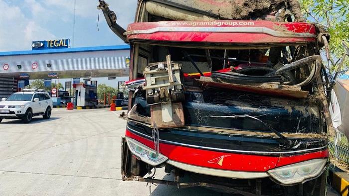 Korban Tewas Kecelakaan Bus Agra di Tol Pemalang-Pejagan Dua Orang, 8 Penumpang Masih di RS