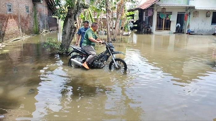 banjir-di-jetiskapuan-kecamatan-jati-kabupaten-kudus-selasa-1422023.jpg