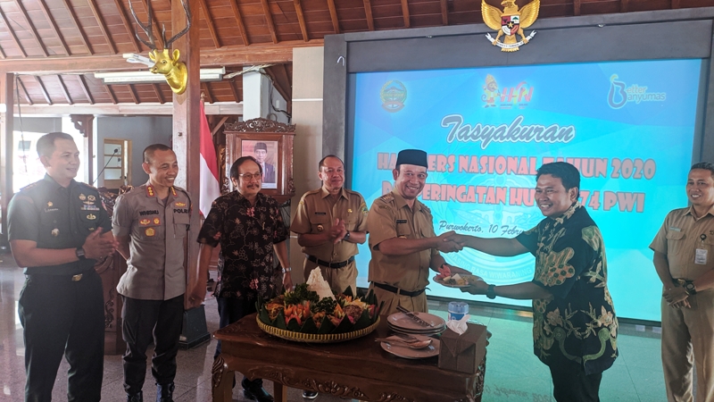 Hadir di Peringatan Hari Pers Nasional, Bupati Husein Ajak Pers Membaca Arah Perkembangan Banyumas