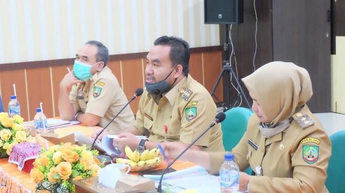 bupati-blora-arief-rohman-memimpin-rapat-koordinasi-pembangunan-bendung-gerak-karangnongko.jpg