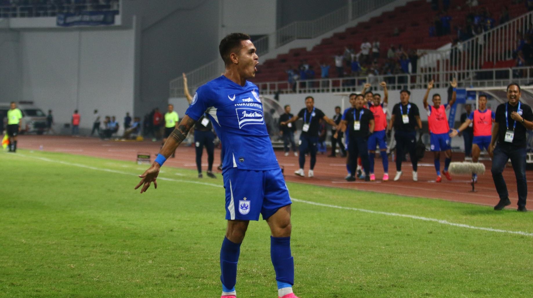 gali-freitas-rayakan-gol-bersama-psis-vs-bali-united.jpg