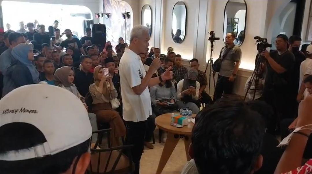 Di Cilacap, Ganjar Dorong Anak Muda Terlibat Proses Politik