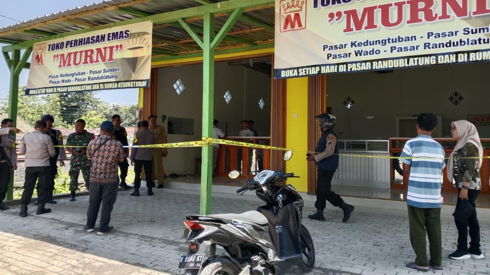 Perampok Satroni Toko Emas Murni Blora: Warga Takut Menolong setelah Ditodong Senjata Api