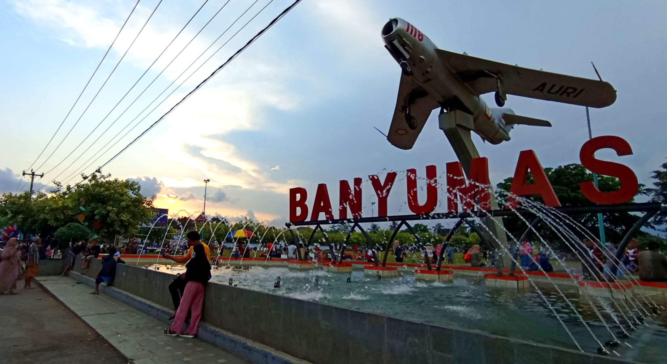 ikon-banyumas-monumen-pesawat-tebang.jpg