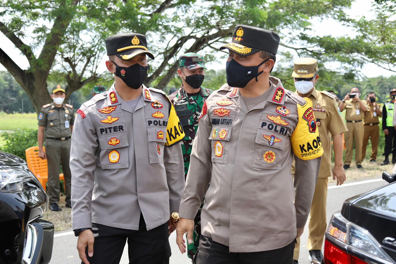 kapolda-jateng-tinjau-jalur-selatan-untuk-mudik-lebaran-2022.jpg