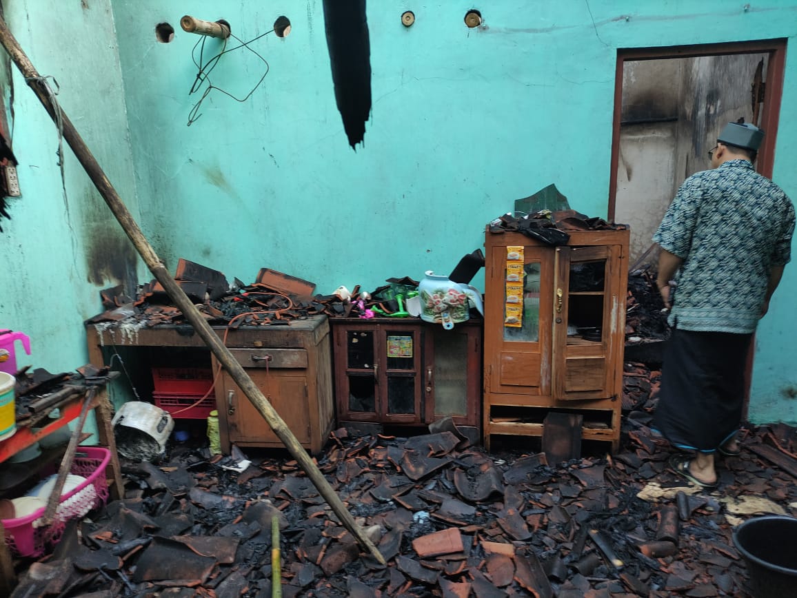kebakaran-rumah-di-kebumen.jpg