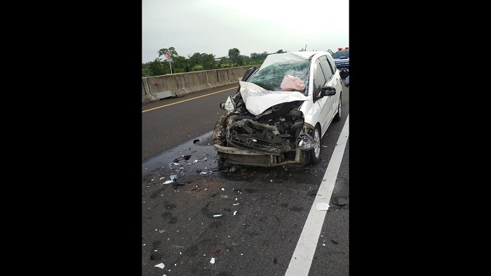 Lagi, Kecelakaan di Tol Pemalang-Batang: Honda Mobilio Ringsek Gara-gara Sopir Mengantuk