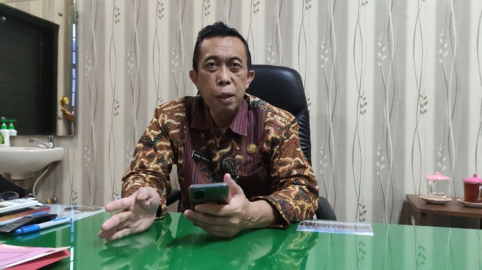 kepala-badan-kepegawaian-sumber-daya-manusia-bkpsdm-kabupaten-banyumas-achmad-supartono.jpg